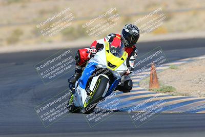 media/Jun-06-2021-TrackXperience (Sun) [[3a8160f73f]]/Level 2/Turn 11 (820am)/